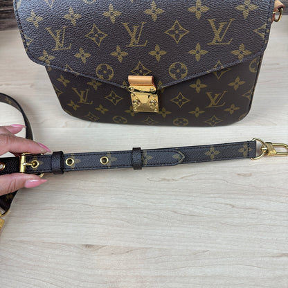 Louis Vuitton Monogram Pochette Metis