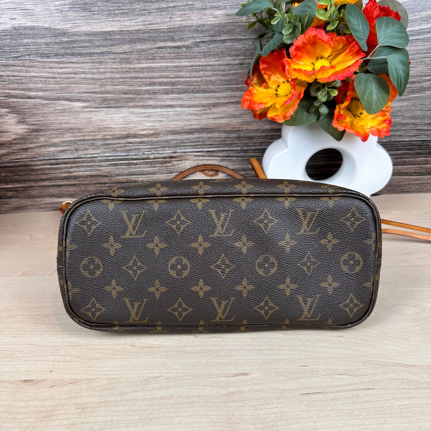 Louis Vuitton Neverfull PM Monogram