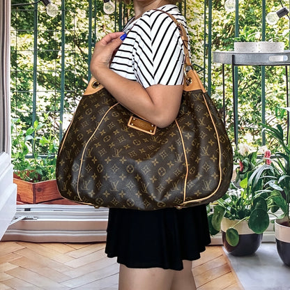 Louis Vuitton Monogram Canvas Galliera GM