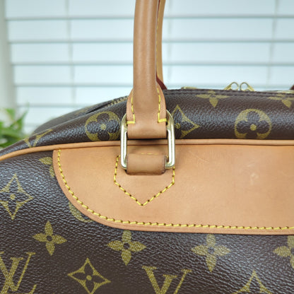 Louis Vuitton Monogram Deauville