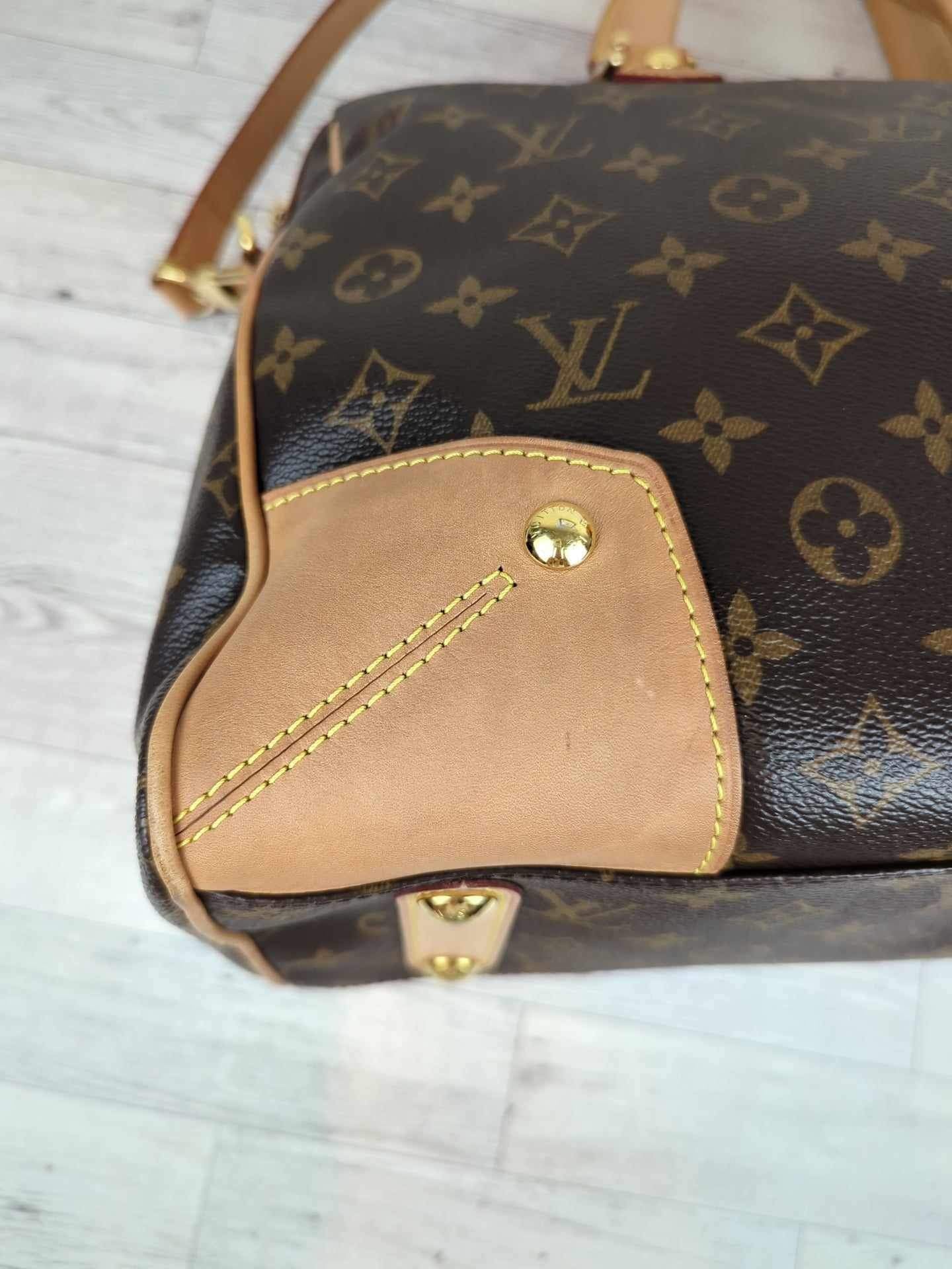 Louis Vuitton Retiro GM 2 Way Bag