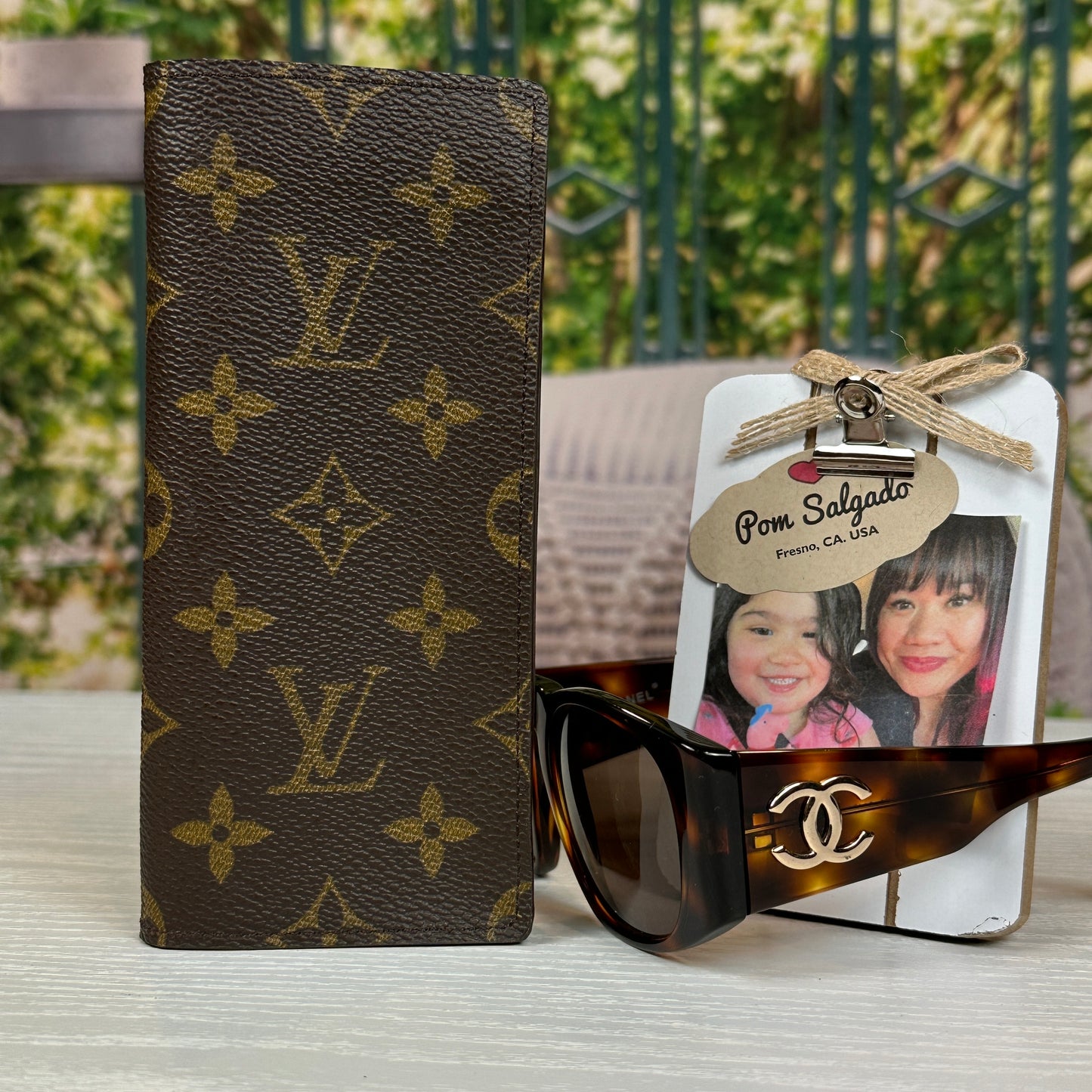 Louis Vuitton Monogram Simple Eyeglass Case