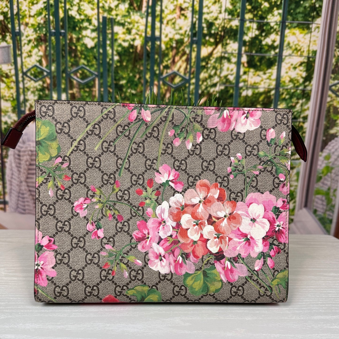 Gucci GG Supreme Blooms Cosmetic Case Antique Rose