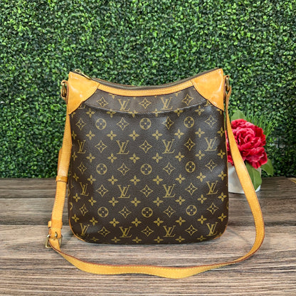 Louis Vuitton Monogram Canvas Odeon MM