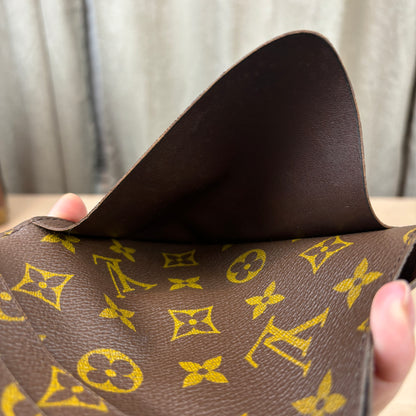 Louis Vuitton Rare Vintage Monogram Passport Holder