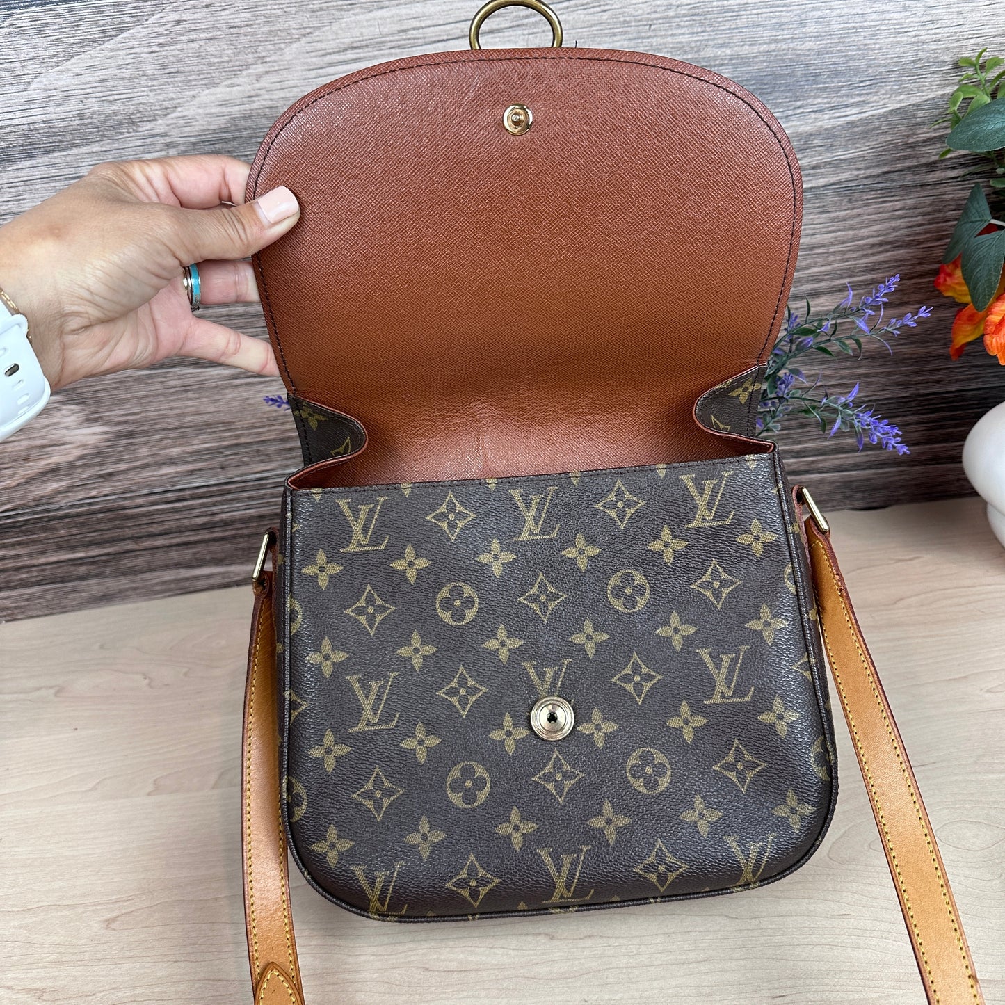 Louis Vuitton Saint Cloud GM Monogram Crossbody