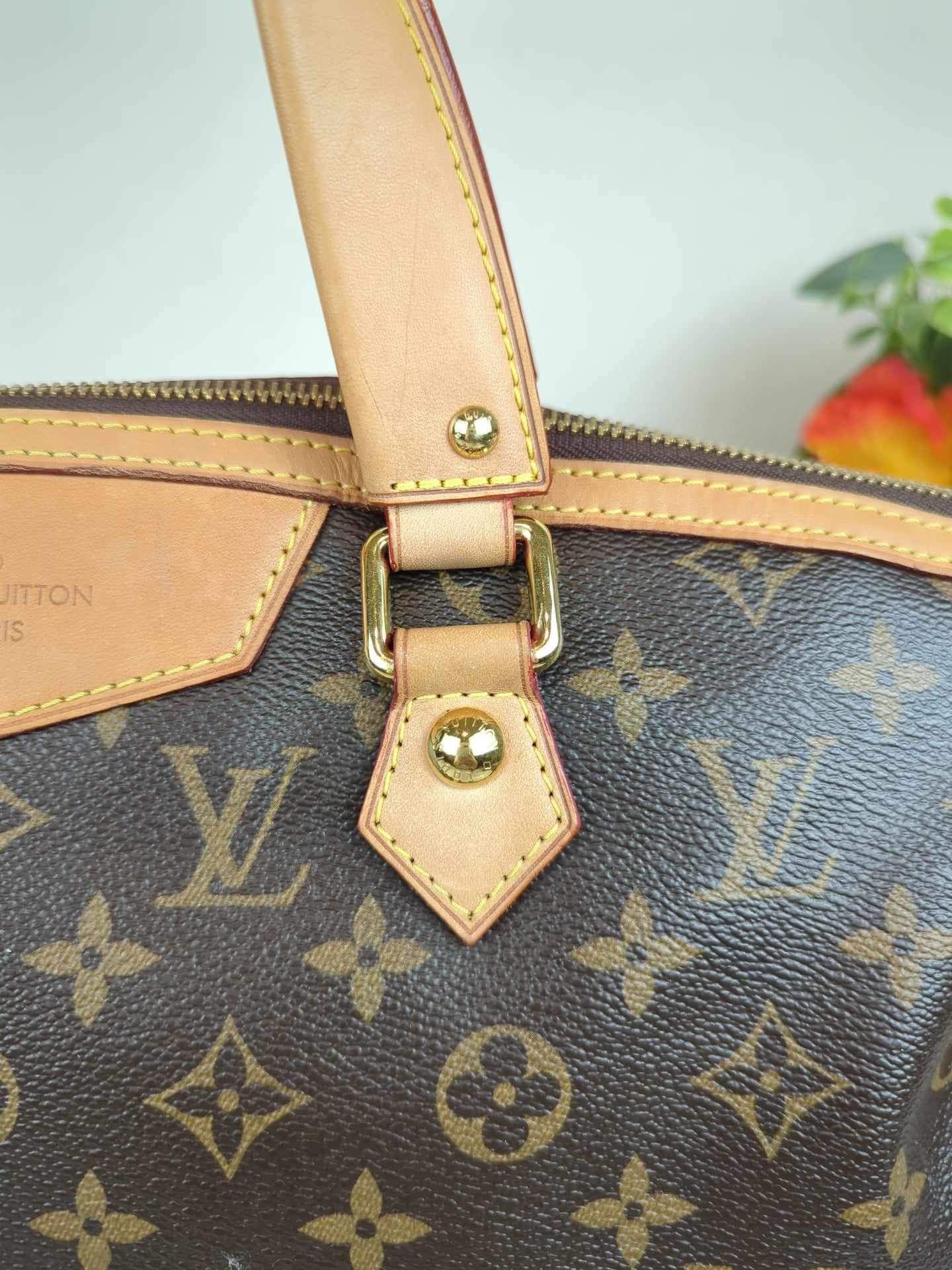 Louis Vuitton Retiro GM 2 Way Bag