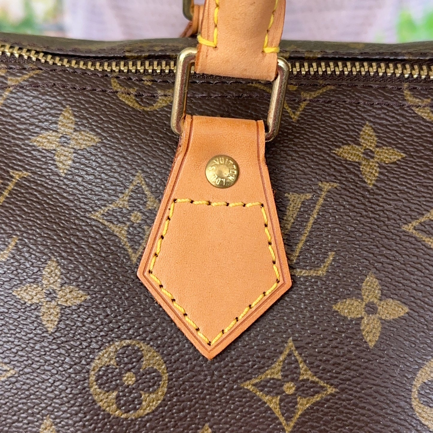 Louis Vuitton Monogram Speedy 35