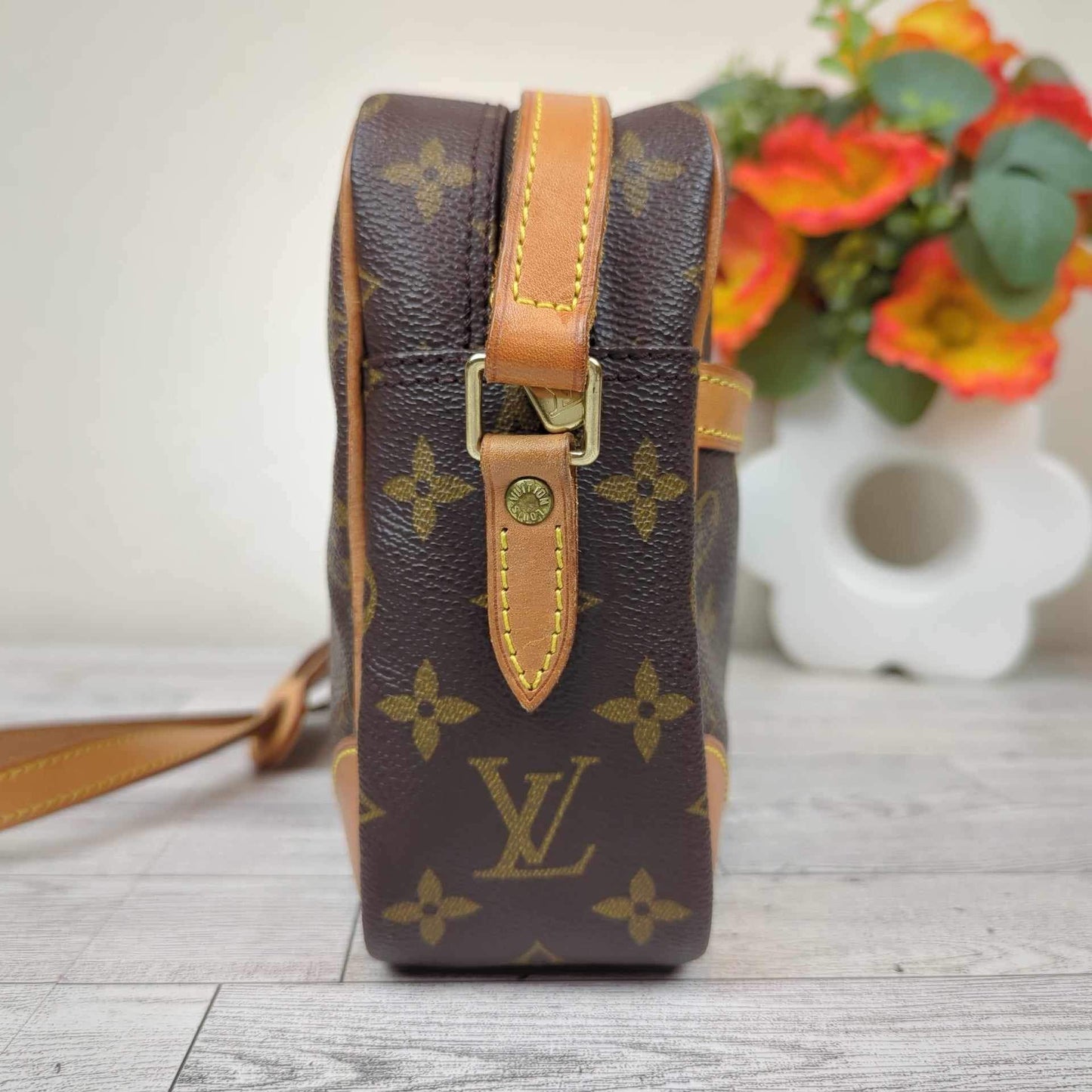 Louis Vuitton Trocadero 27 Crossbody Bag