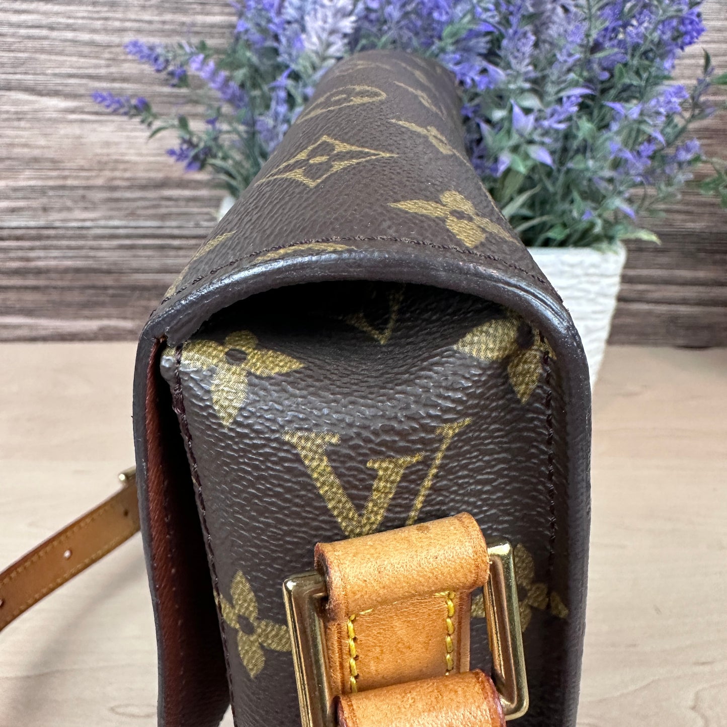 Louis Vuitton Saint Cloud GM Monogram Crossbody