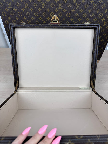 Louis Vuitton Alzer 40 Hard Side Trunk