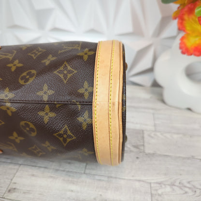 Louis Vuitton Petite Bucket PM