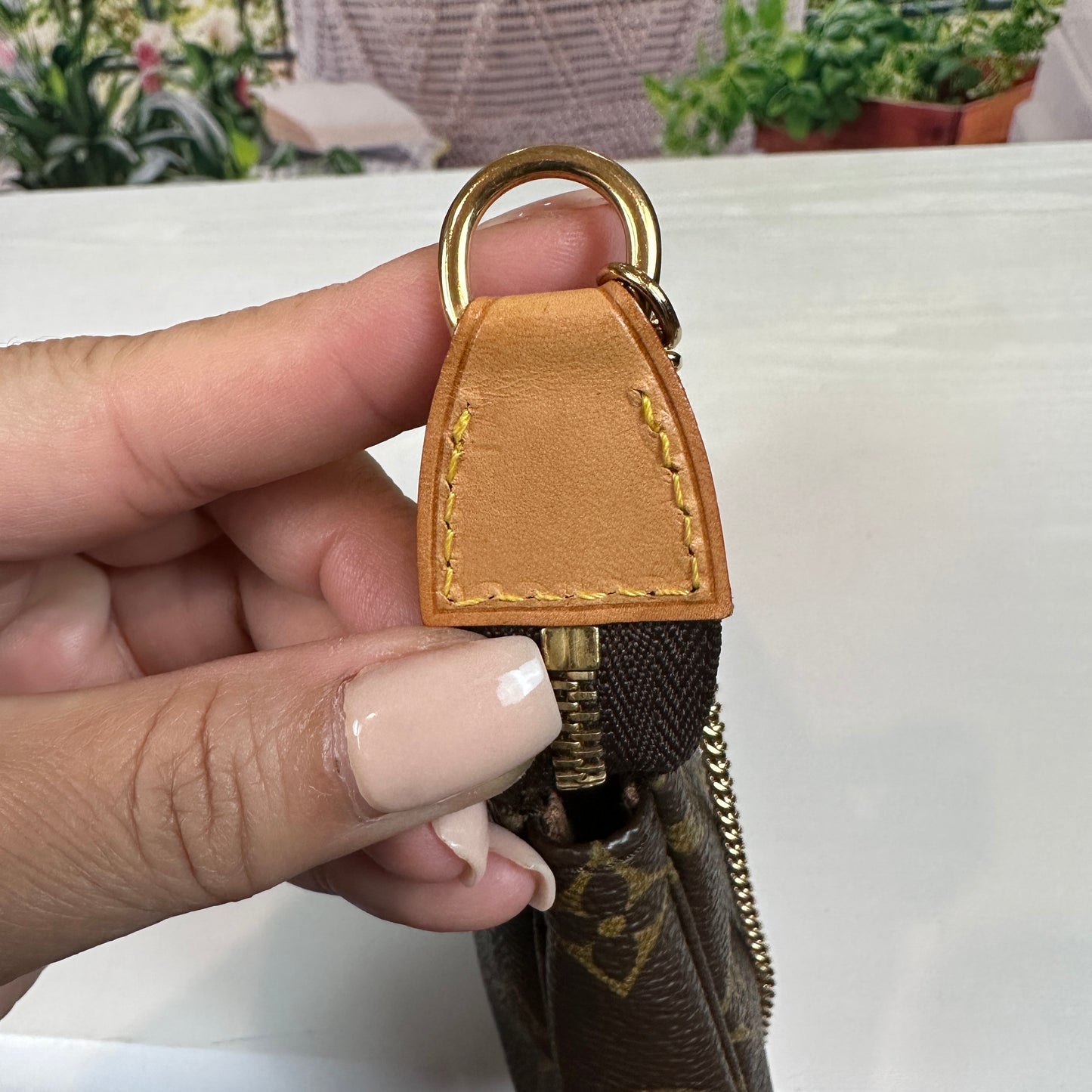 Louis Vuitton Bucket GM Pochette Accessories