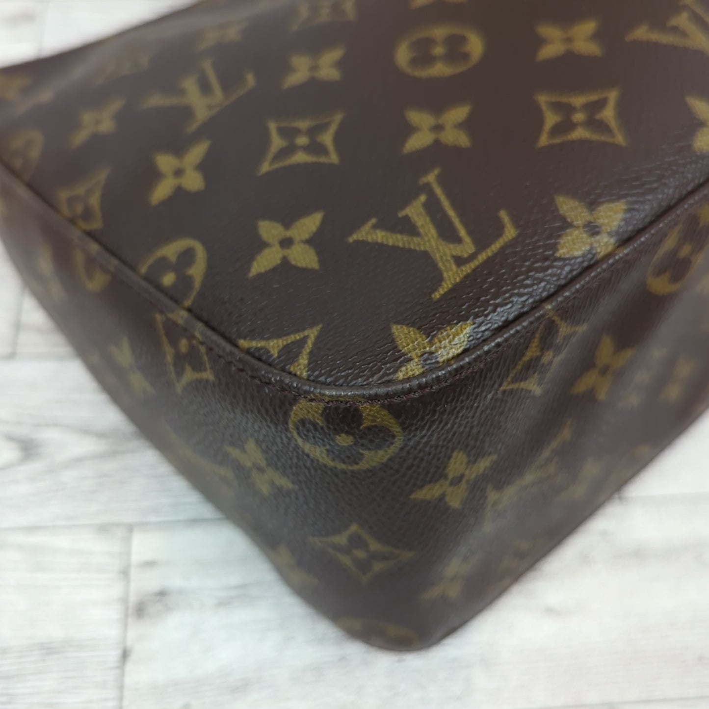 Louis Vuitton Looping MM with Connectors and Crossbody Strap