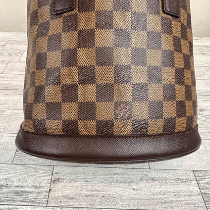 Louis Vuitton Marais DE Bucket Bag