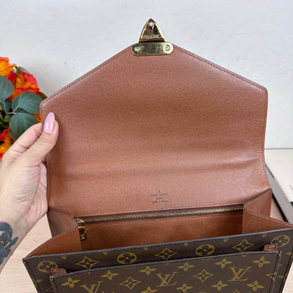 Louis Vuitton Monceau 28