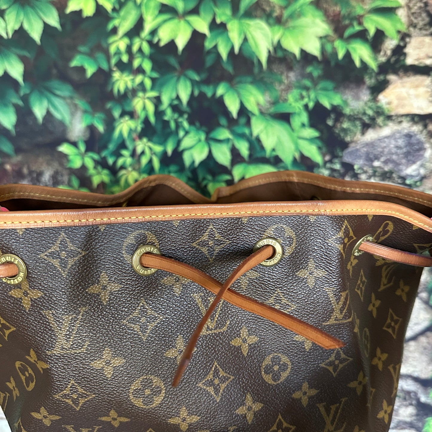 Louis Vuitton Montsouris GM