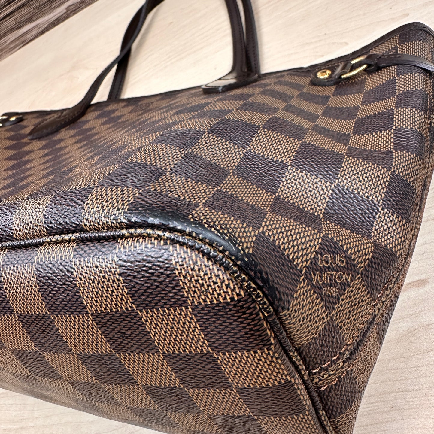 Louis Vuitton Damier Neverfull PM