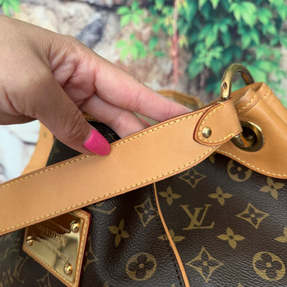 Louis Vuitton Monogram Canvas Galliera GM