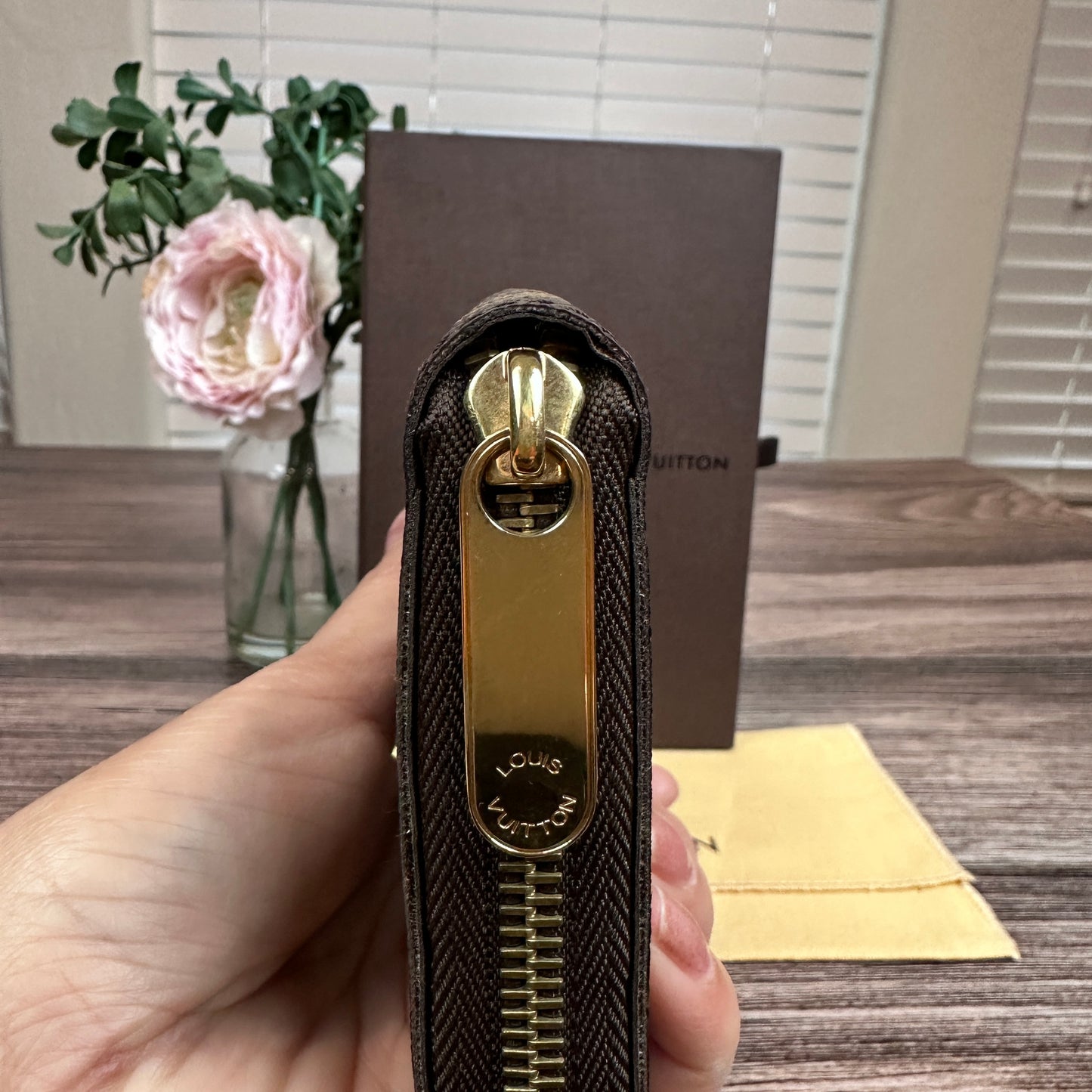 Louis Vuitton Zippy Monogram Wallet