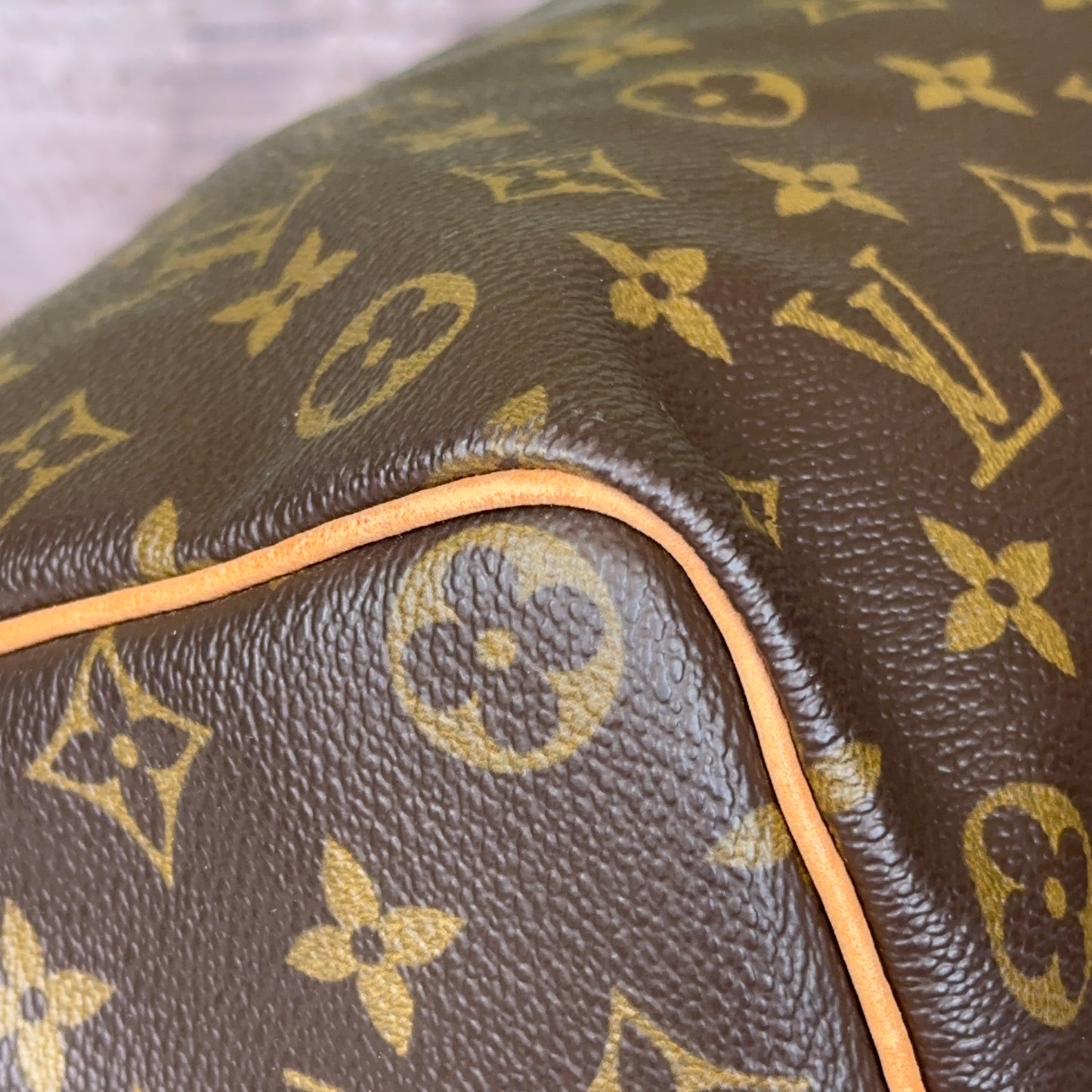 Louis Vuitton Monogram Speedy 35