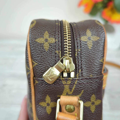 Louis Vuitton Trocadero 27 Crossbody Bag