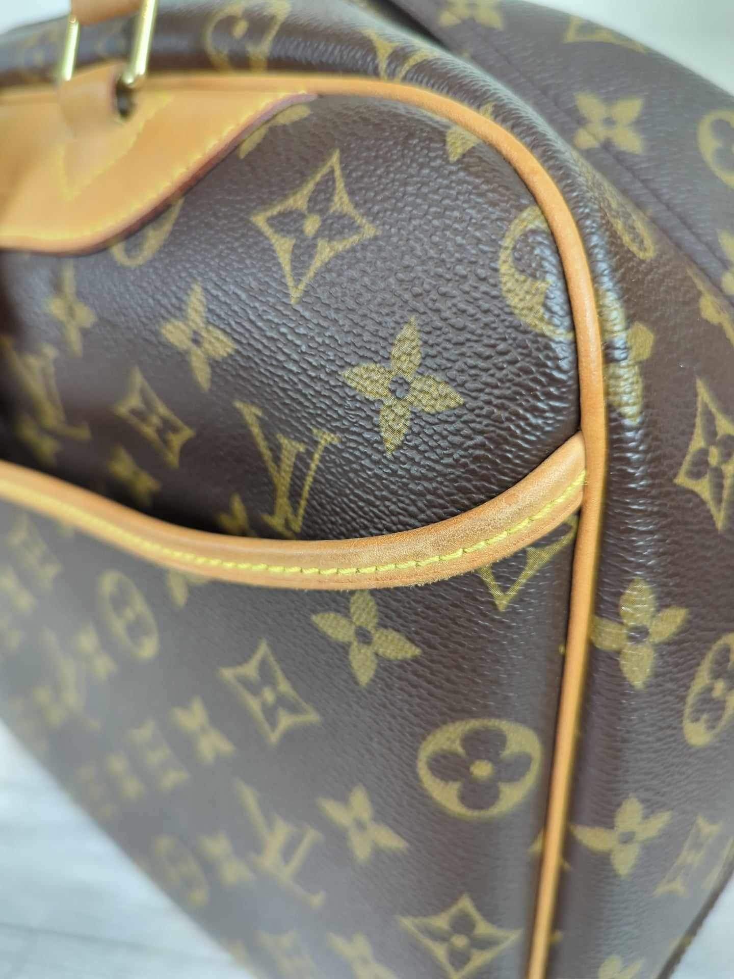 Louis Vuitton Monogram Deauville