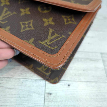 Louis Vuitton Pochette Dame GM