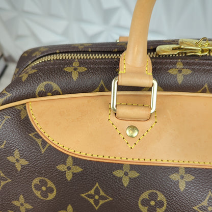 Louis Vuitton Monogram Canvas Evasion Travel Bag