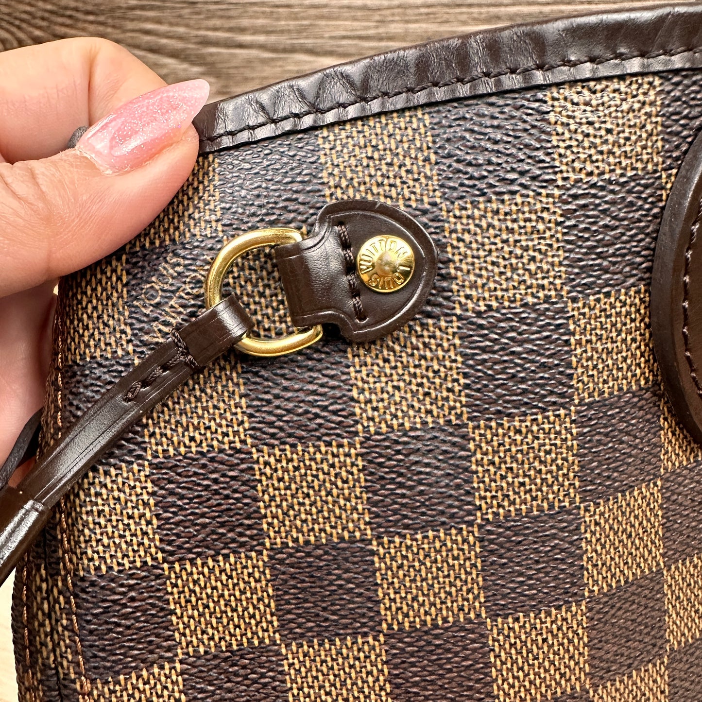 Louis Vuitton Damier Neverfull PM