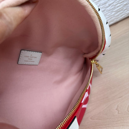 Louis Vuitton Monogram Giant Bumbag Rouge