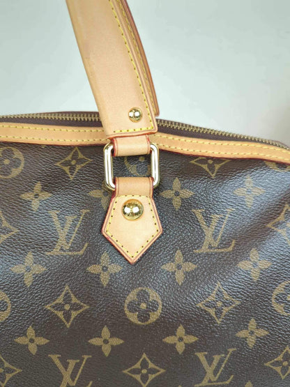 Louis Vuitton Retiro GM 2 Way Bag