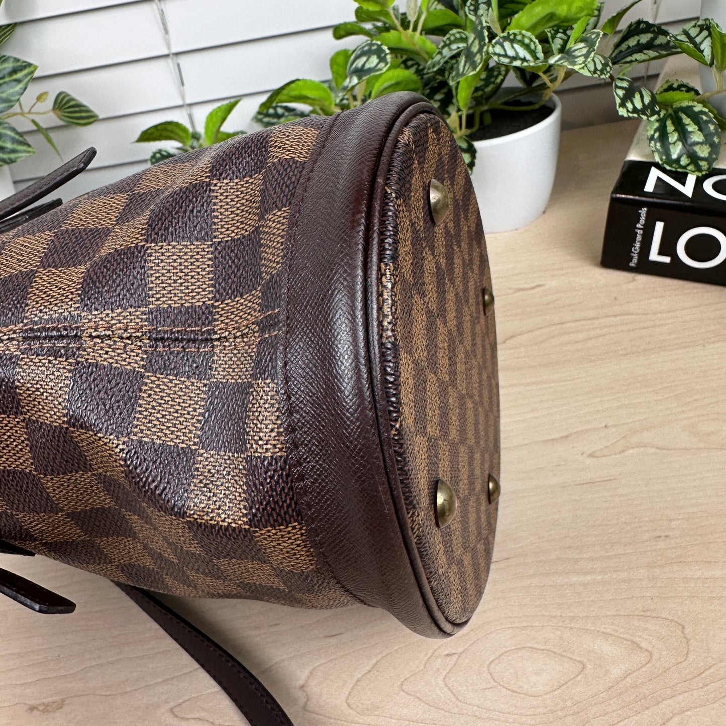 Louis Vuitton Marais Bucket Bag Damier Ebene