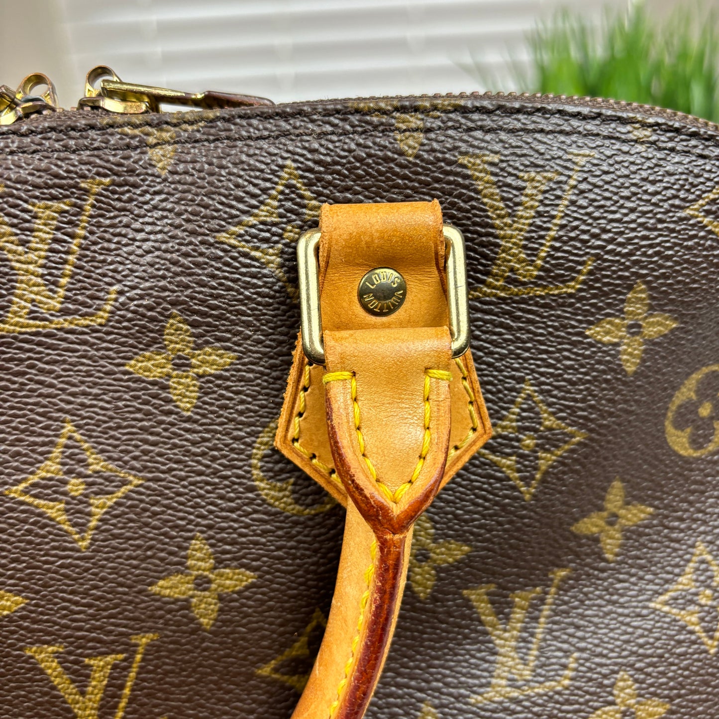 Louis Vuitton Alma PM Monogram