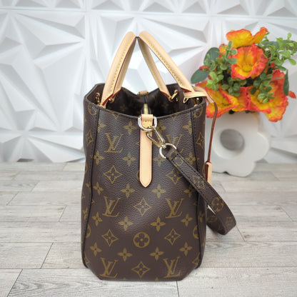 Louis Vuitton Montaigne MM Monogram