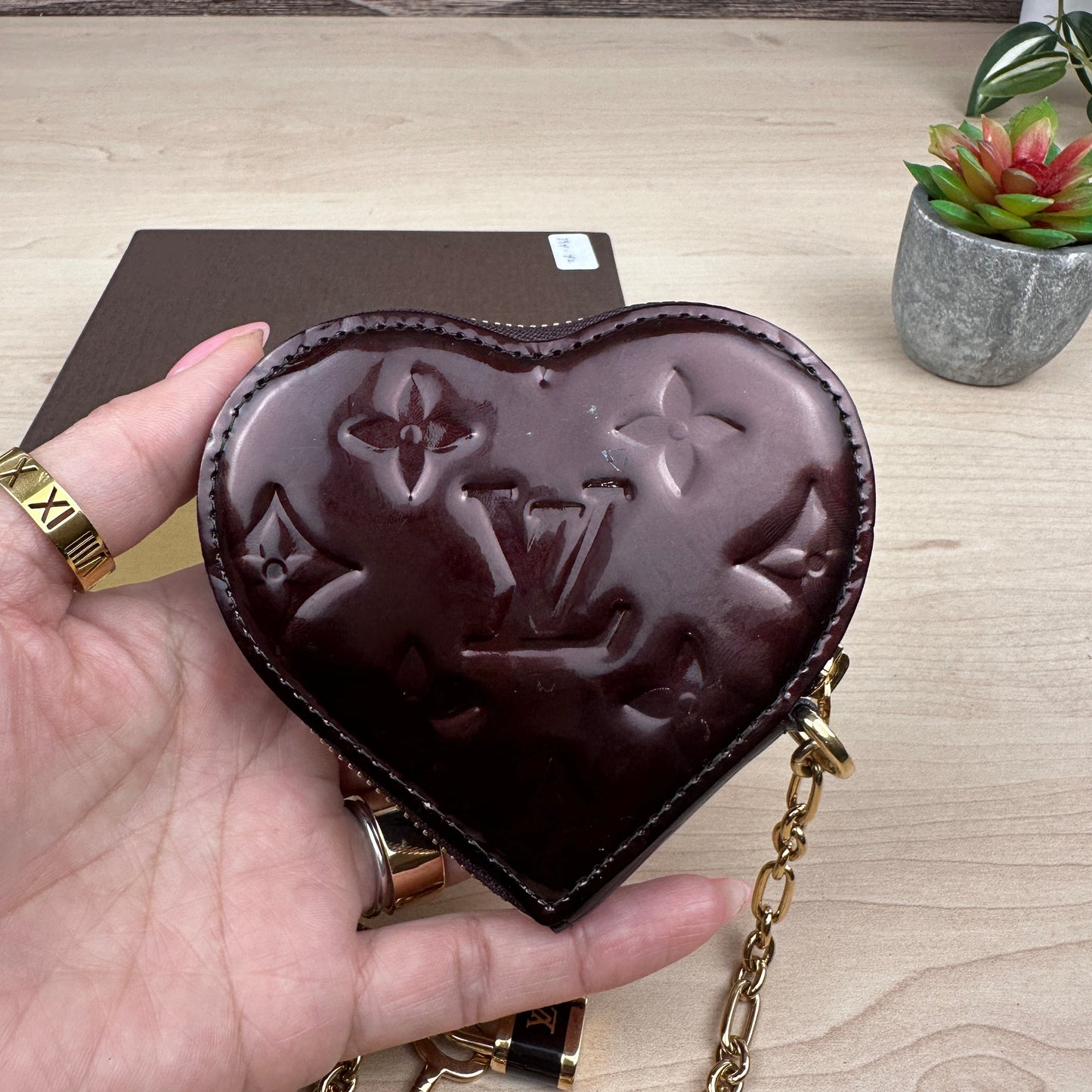 Louis Vuitton Vernis Heart Coin Purse in Amarante