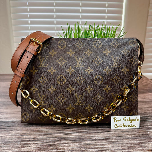 Louis Vuitton Vintage Toiletry 26 with Crossbody Kit