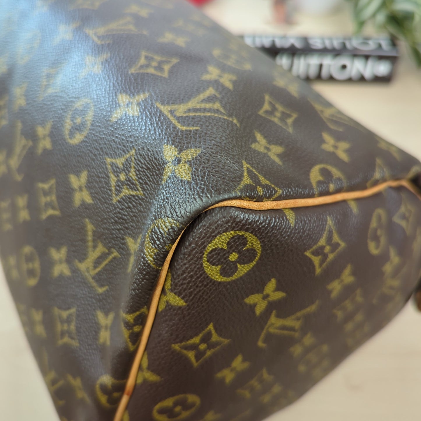 Louis Vuitton Speedy 40 Monogram