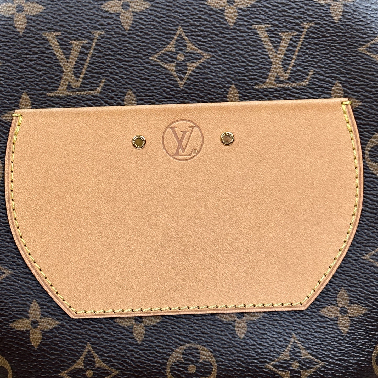 Louis Vuitton Boite Chapeau Souple MM Monogram