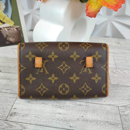 Louis Vuitton Pochette Florentine Monogram