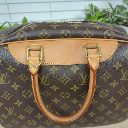 Louis Vuitton Monogram Deauville