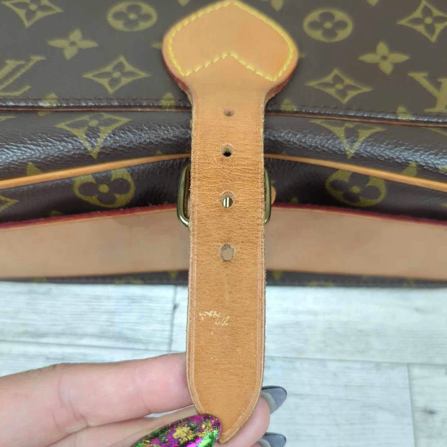 Louis Vuitton Cartouchiere MM Bag