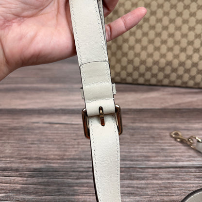 Gucci Flat Messenger Bag Off-White