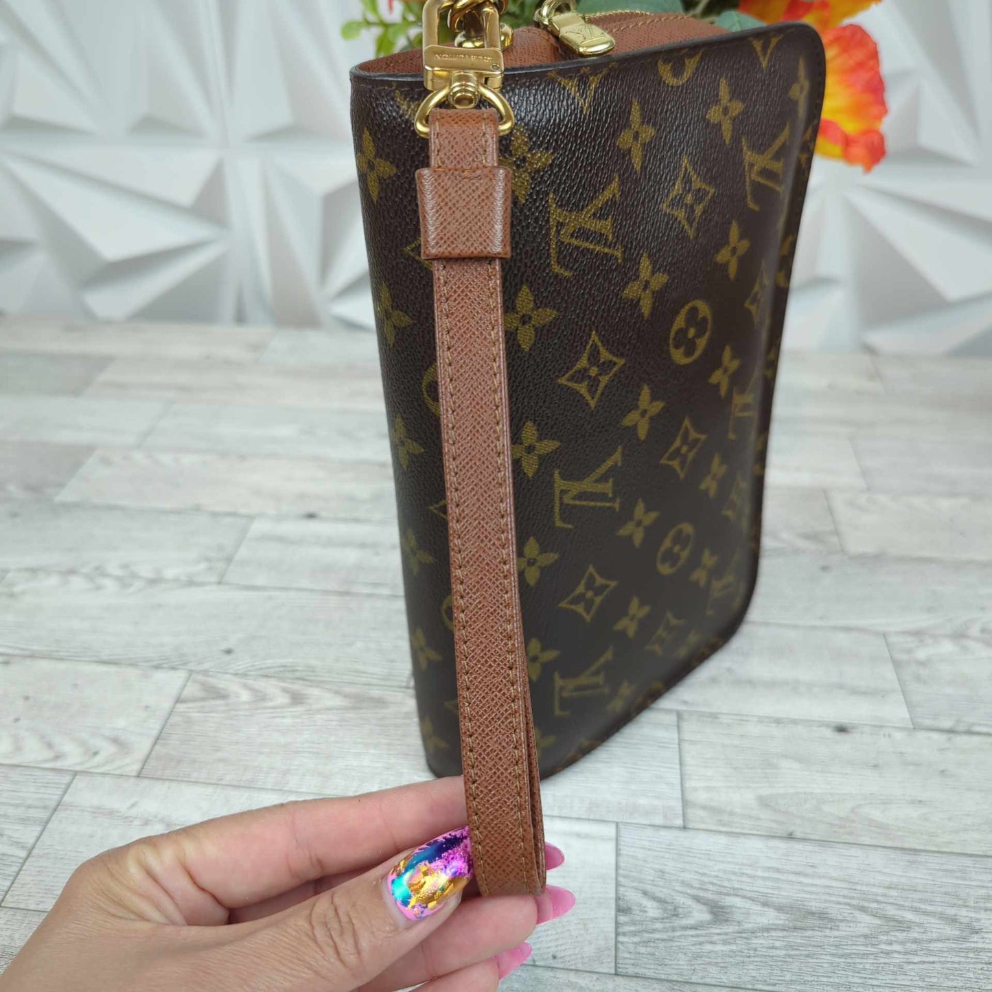 Louis Vuitton Orsay Clutch