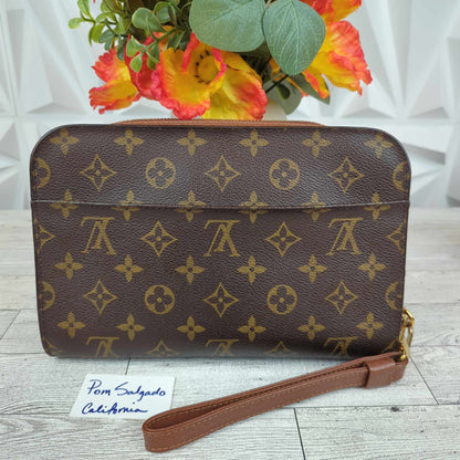 Louis Vuitton Orsay Clutch