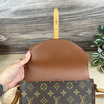 Louis Vuitton Chantilly MM Crossbody