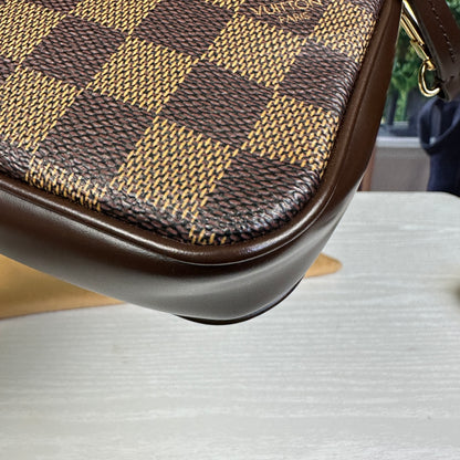 Louis Vuitton Damier Ebene Navona Pochette Accessories