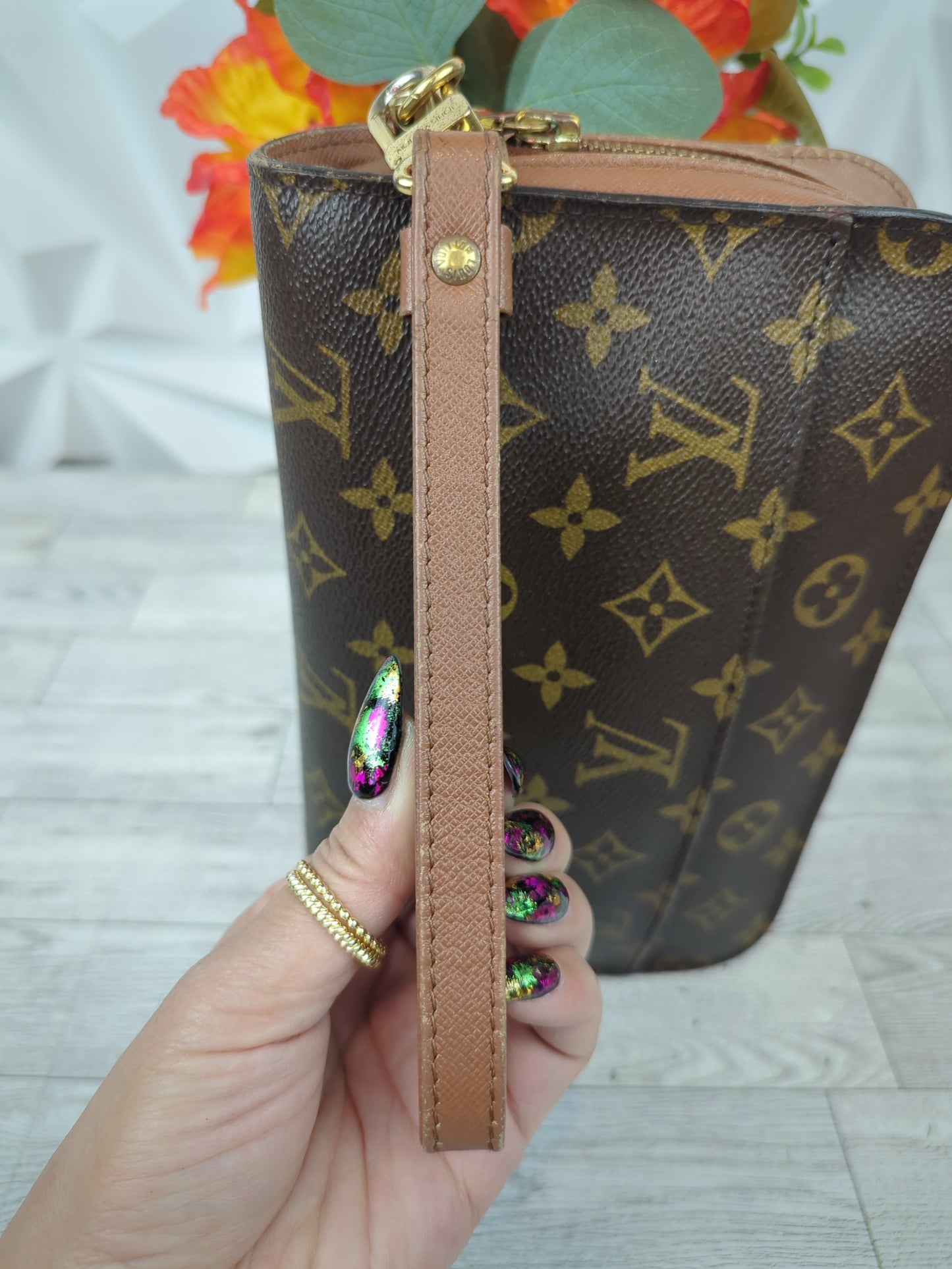 Louis Vuitton Orsay Clutch