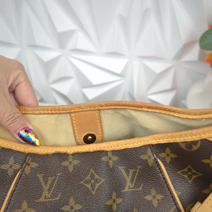 Louis Vuitton Monogram Galliera PM