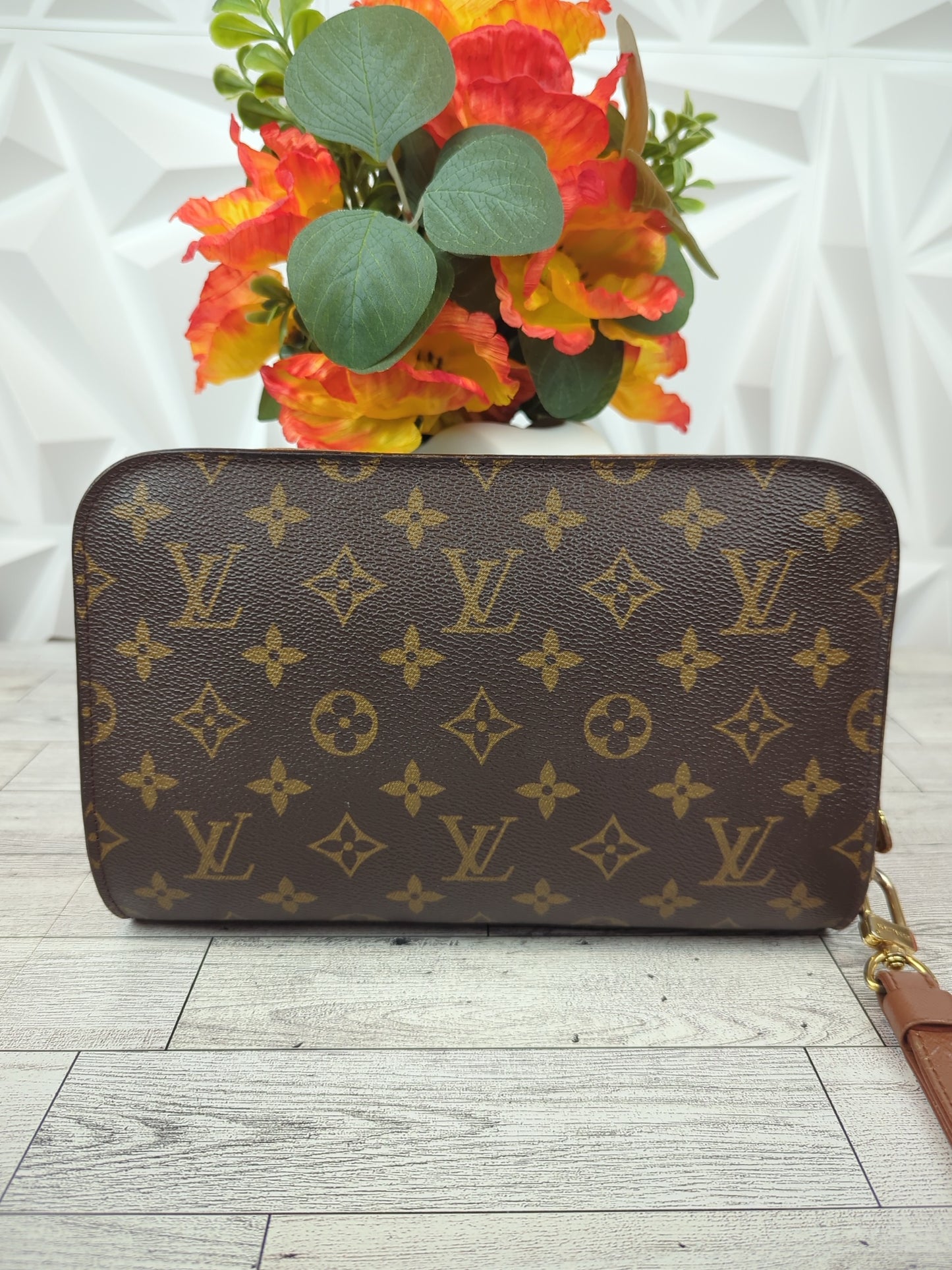 Louis Vuitton Orsay Clutch